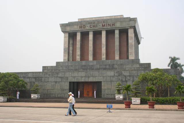 11 - Hanoi - Mausolée de Ho Chi Minh