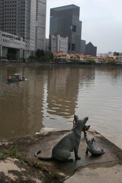 Singapore - 05 - Sculptures along the Singapore River